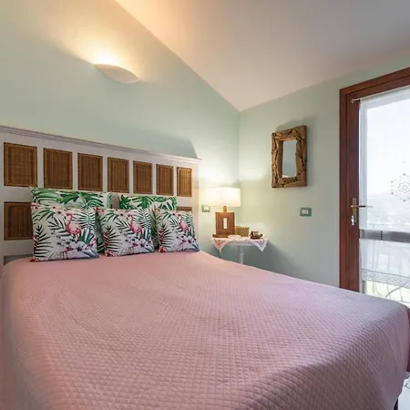 Camelia Semi Detached Wifi Stunning View * Torre delle Stelle