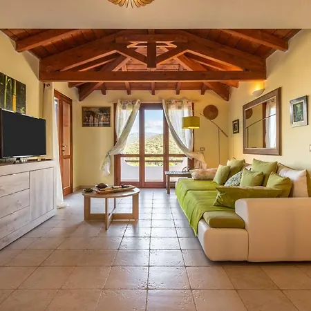 Camelia Semi Detached Wifi Stunning View Feriehus *