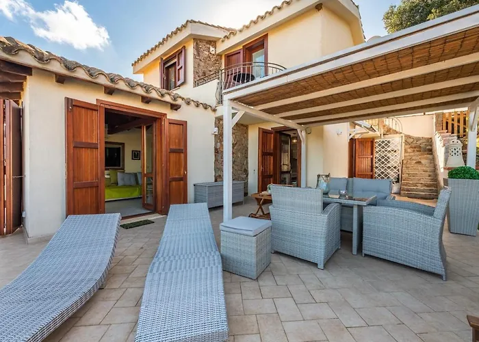 Camelia Semi Detached Wifi Stunning View 度假居